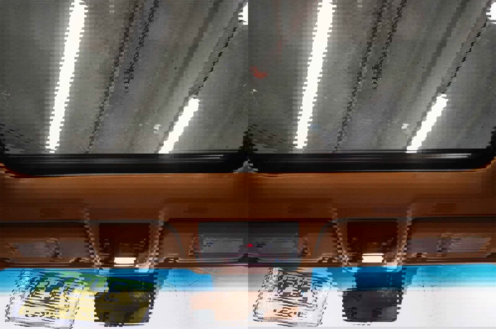 Used 2023 Lexus ES 300h w/ Premium Package image 16