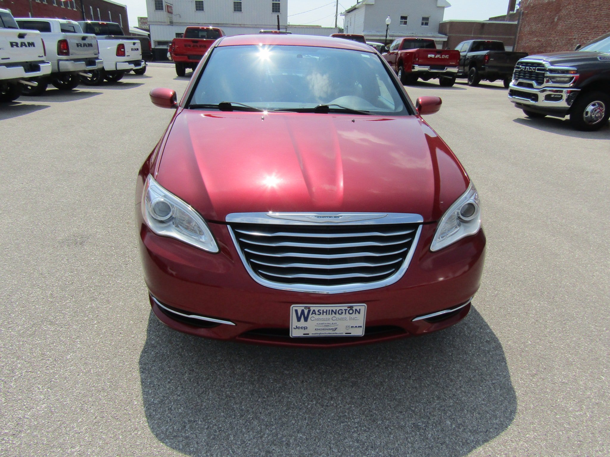 Used 2013 Chrysler 200 Touring FWD image 8