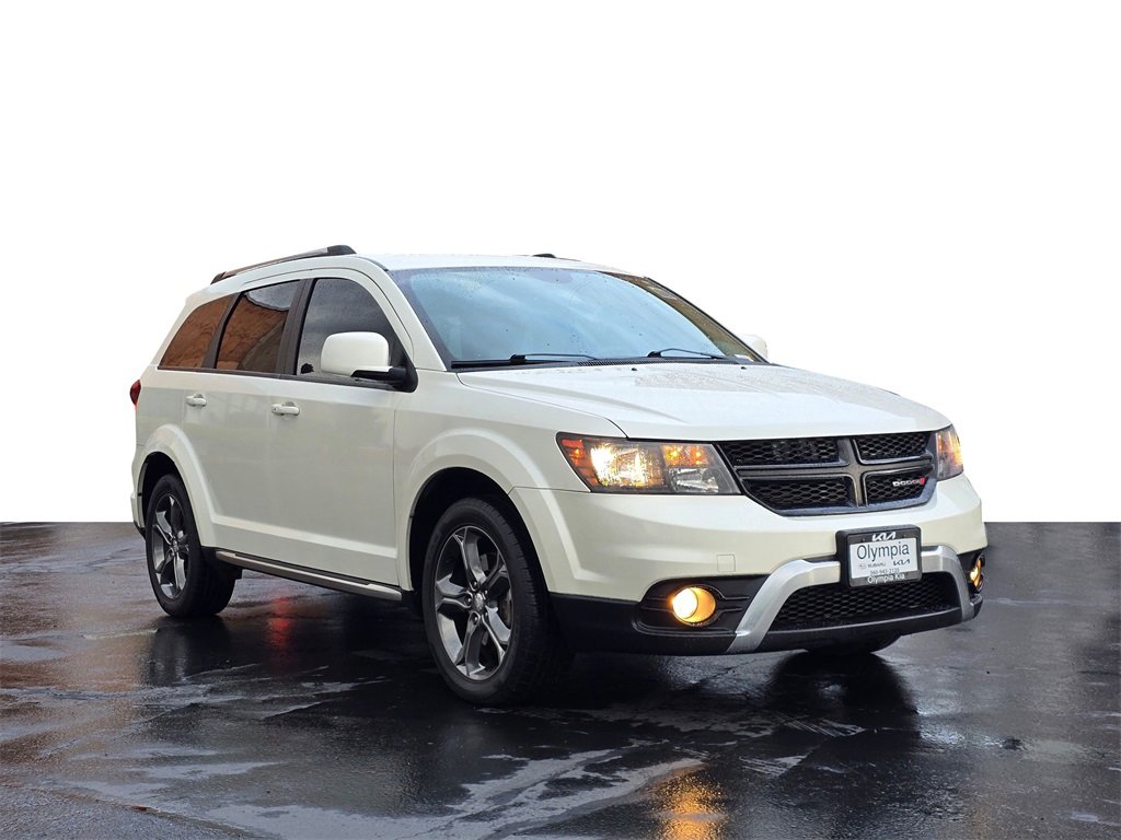 Used 2015 Dodge Journey Crossroad w/ Flexible Seating Group