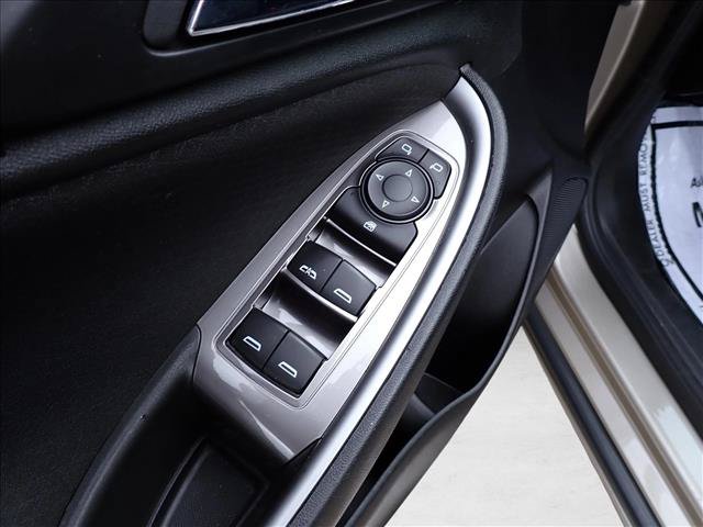 Used 2022 Chevrolet Malibu LT FWD image 13