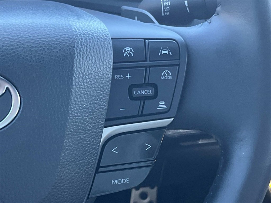 Used 2025 Toyota Camry XSE image 26