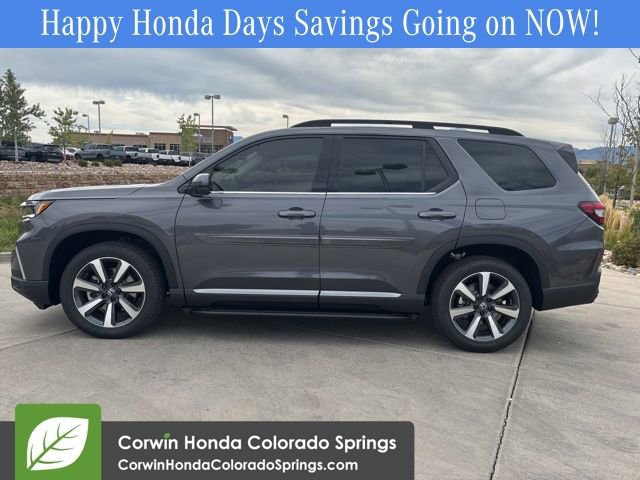 New 2025 Honda Pilot Touring image 5