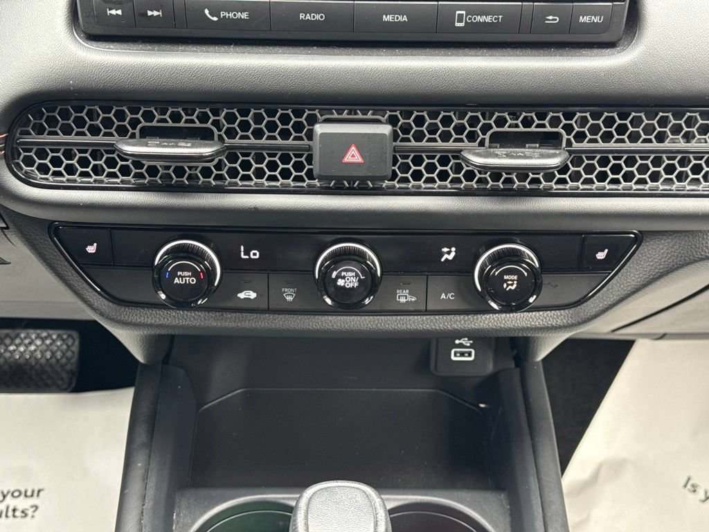 Used 2025 Honda HR-V Sport image 14