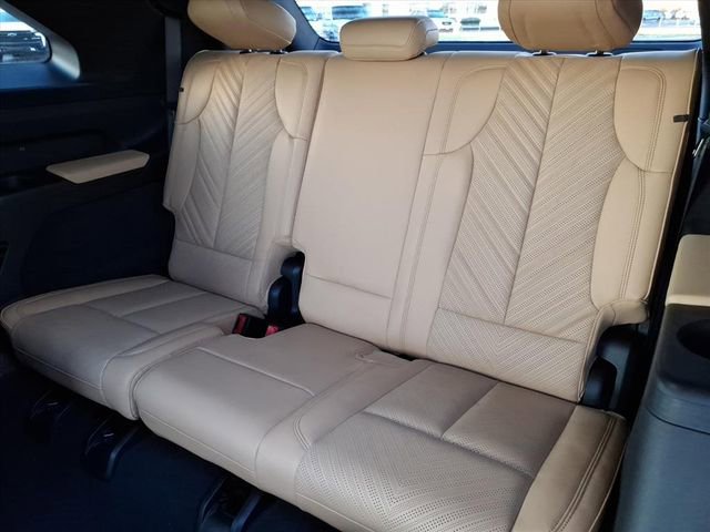 Used 2025 Cadillac Escalade IQ Sport 2 image 18