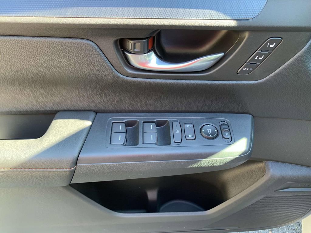 New 2025 Honda CR-V Sport-L image 14