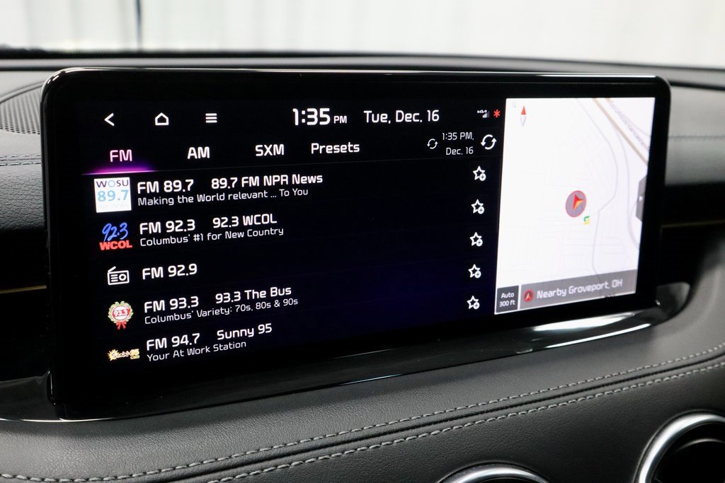 Used 2023 Kia Stinger GT2 image 3