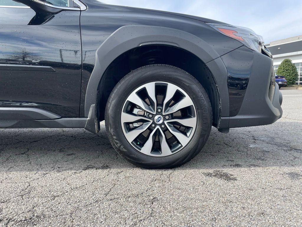 Used 2025 Subaru Outback Limited XT w/ Popular Package #2 image 32