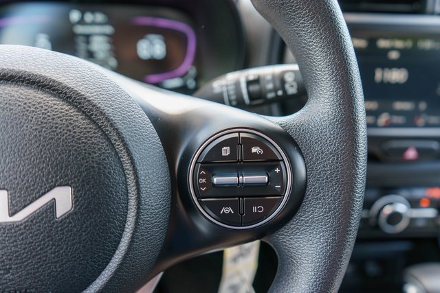 Used 2023 Kia Soul LX image 26