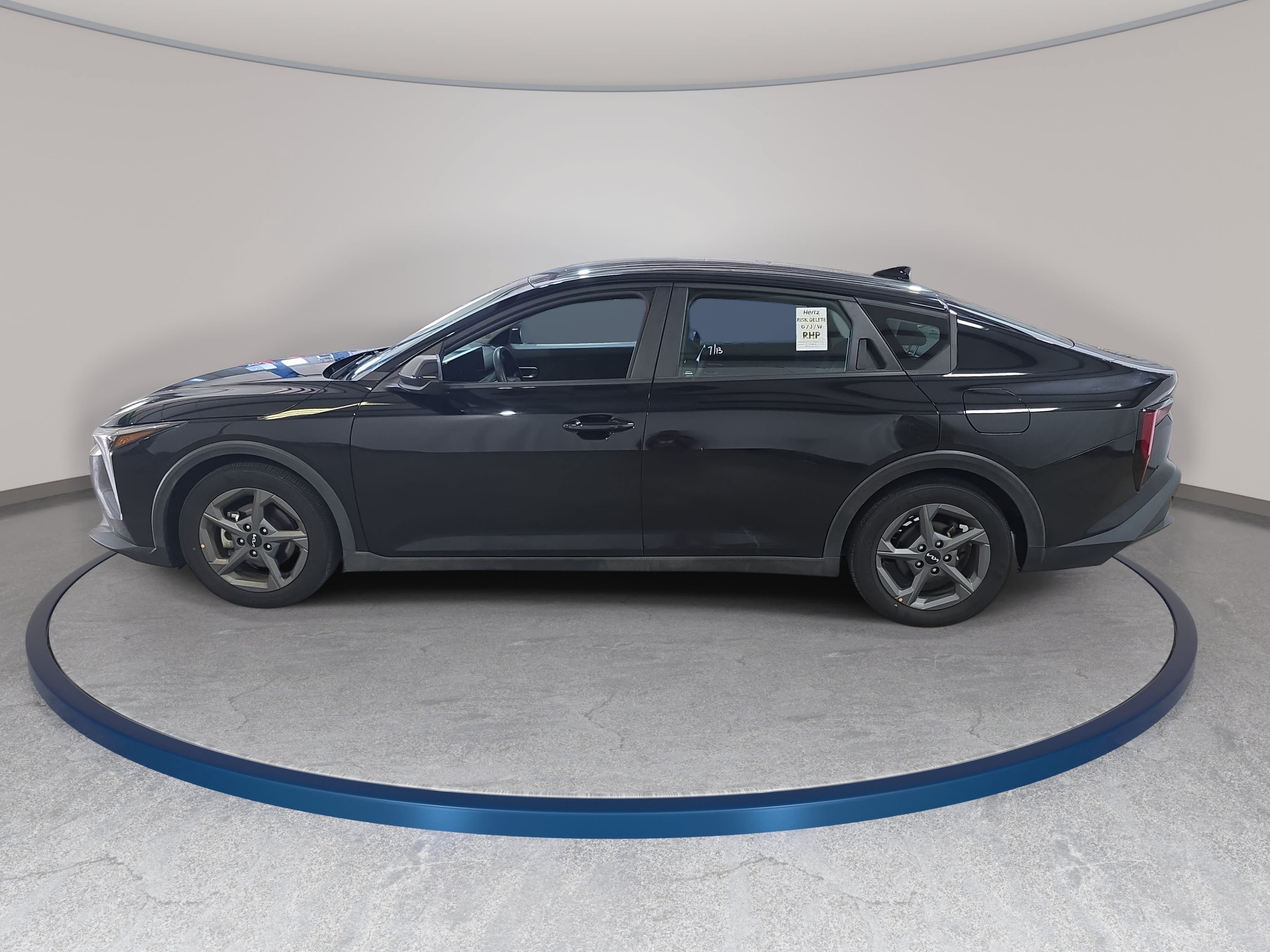 Used 2025 Kia K4 FWD image 9
