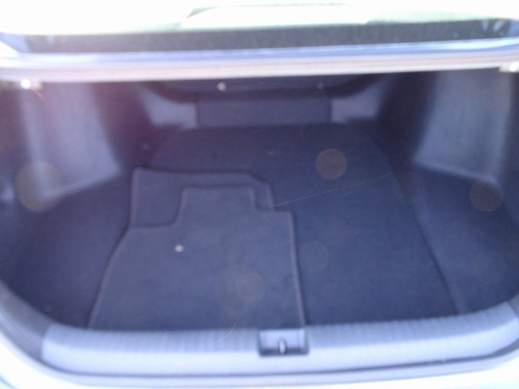 Used 2024 Honda Accord EX image 9