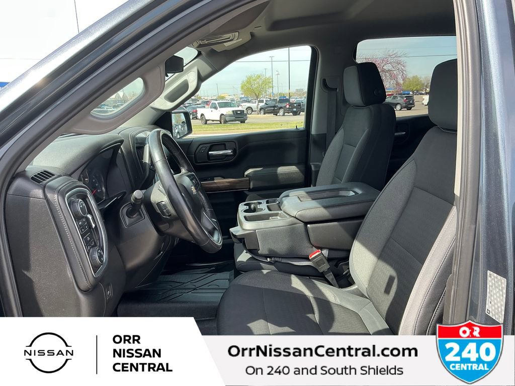 Used 2019 Chevrolet Silverado 1500 LT w/ All-Star Edition image 6