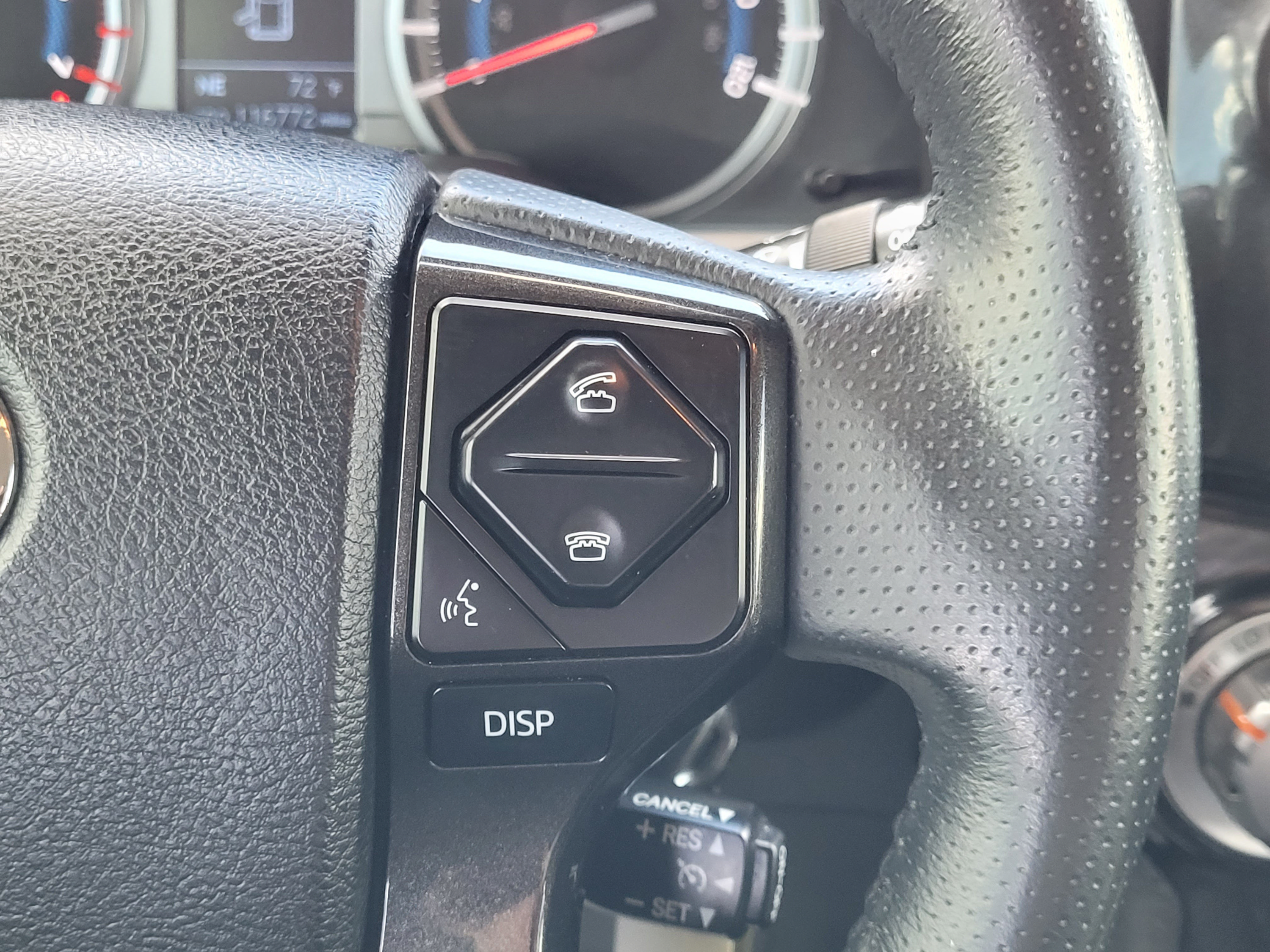 Used 2019 Toyota 4Runner TRD Off-Road Premium AWD/4WD image 13