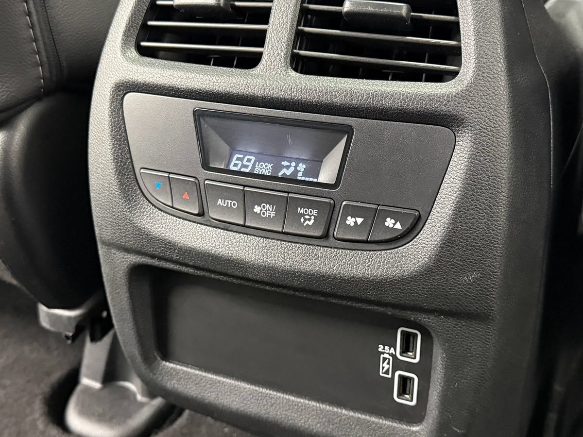 Used 2022 Honda Pilot Special Edition image 29