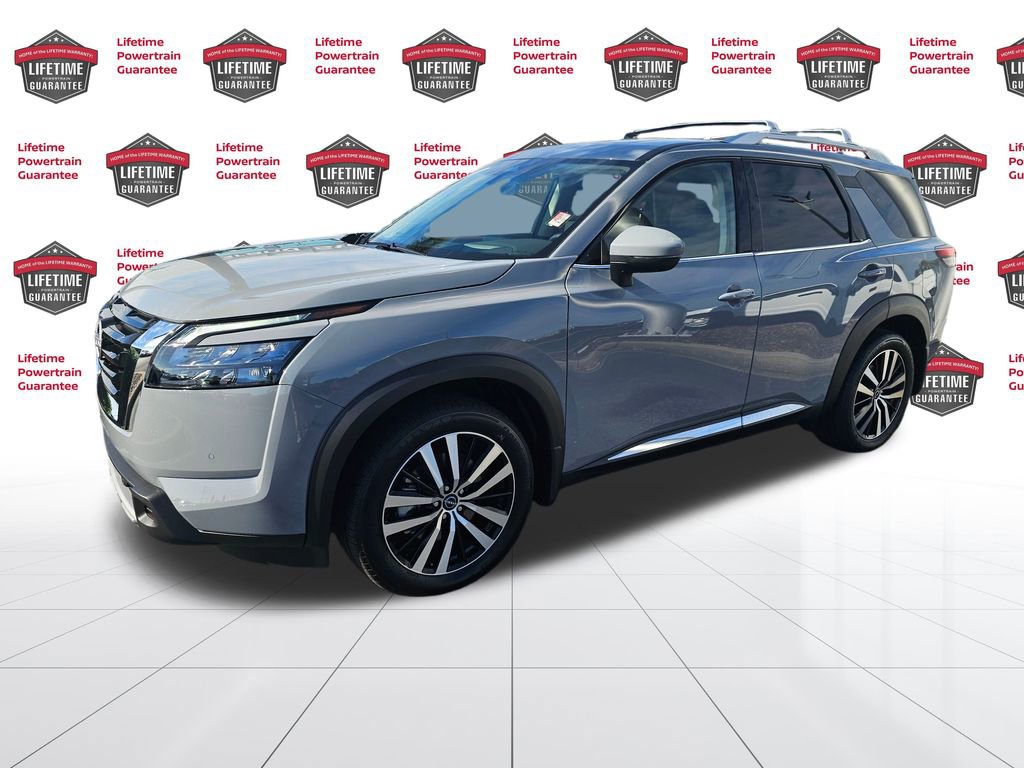 New 2025 Nissan Pathfinder Platinum
