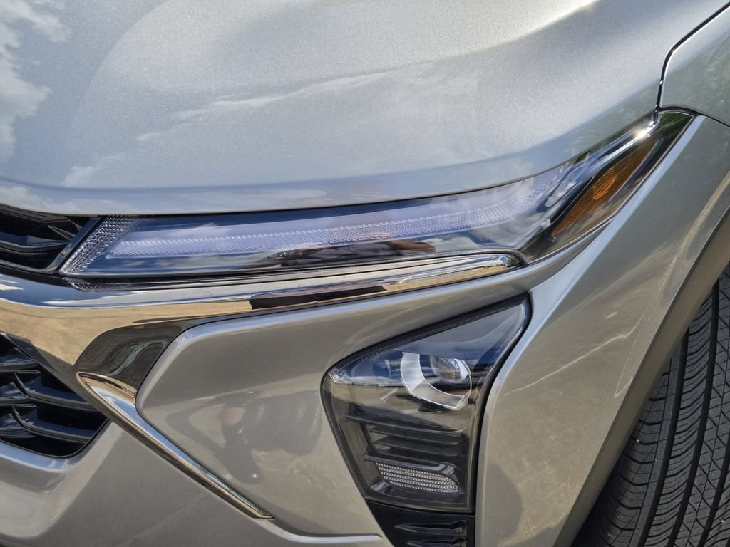 New 2026 Chevrolet Trax RS w/ Sunroof Package FWD image 11
