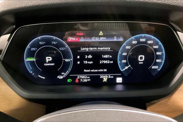 Certified 2023 Audi e-tron GT Premium Plus AWD/4WD image 20