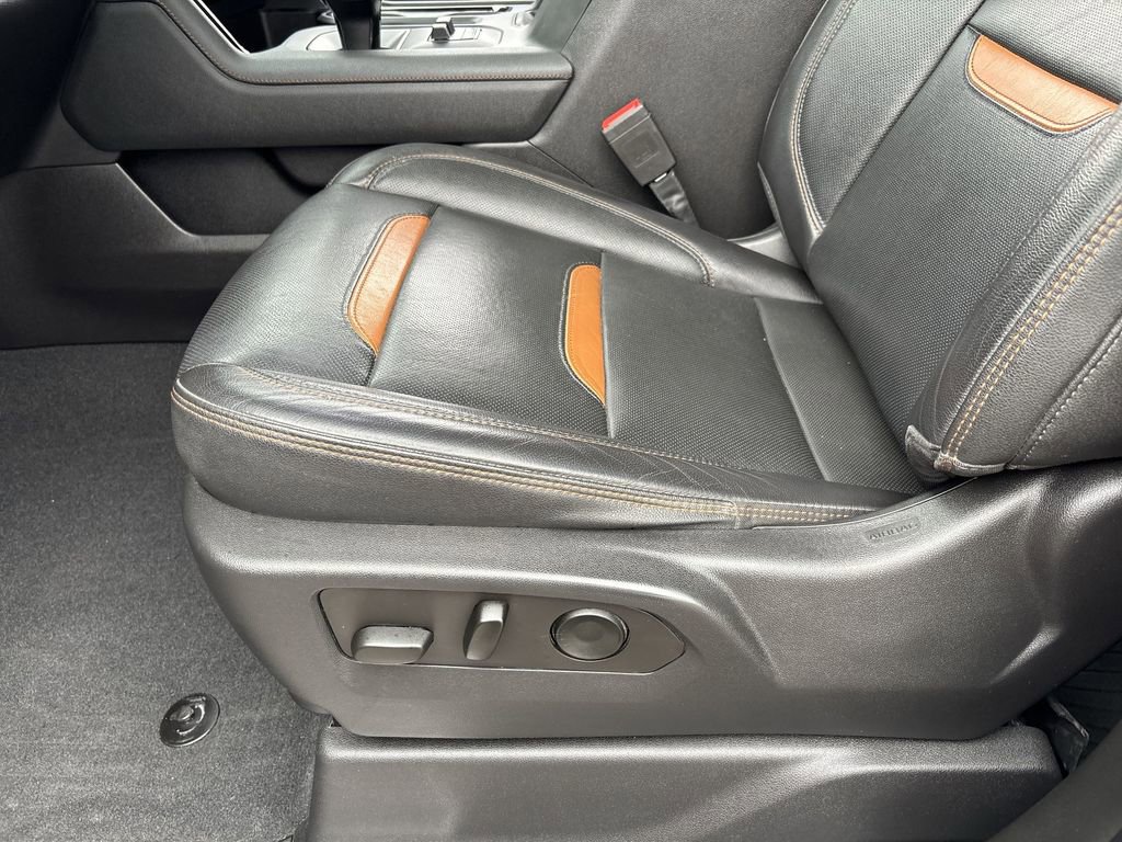 Used 2022 GMC Sierra 1500 AT4 w/ Technology Package image 19