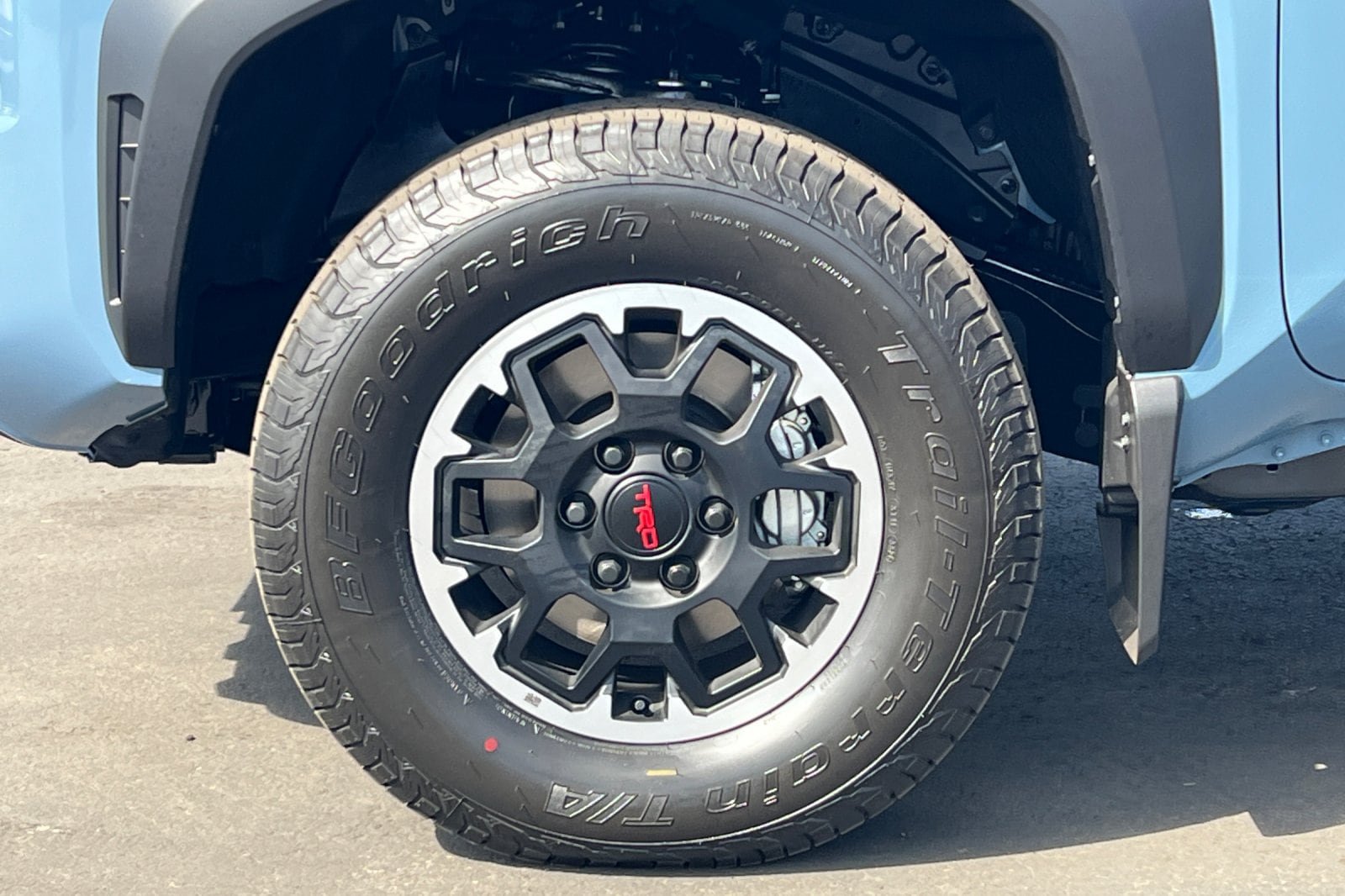 Certified 2026 Toyota Tacoma TRD Off-Road AWD/4WD image 24