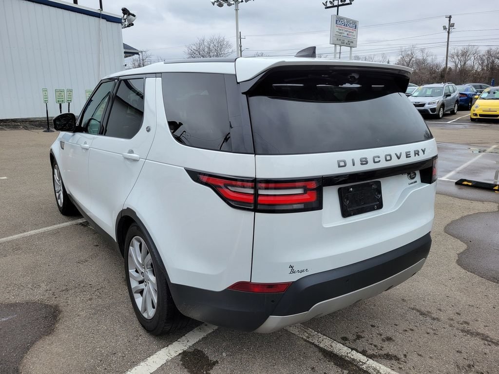 Used 2017 Land Rover Discovery HSE AWD/4WD image 7