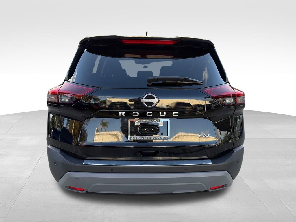 Certified 2023 Nissan Rogue SV FWD image 7