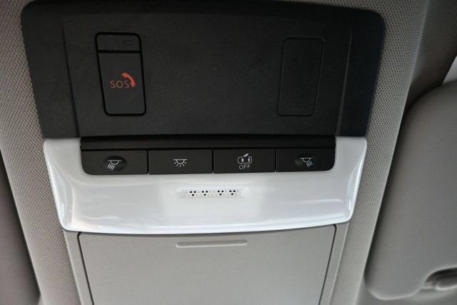Used 2024 Nissan Rogue SV FWD image 24