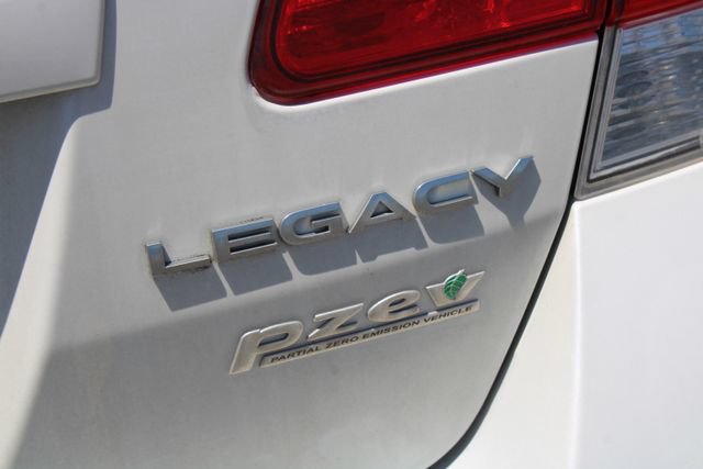 Used 2014 Subaru Legacy 2.5i Premium AWD/4WD image 9