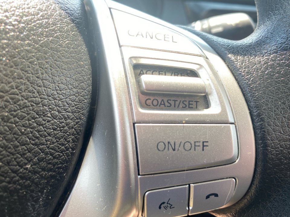 Used 2016 Nissan Rogue SV w/ SV Premium Package FWD image 22