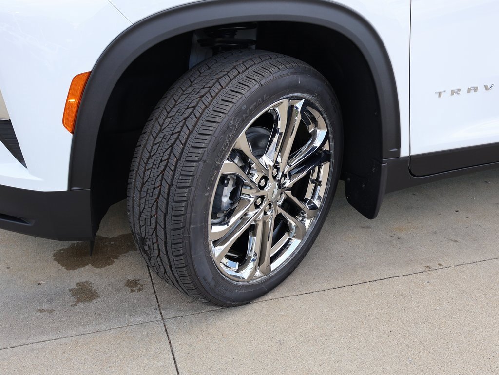 New 2026 Chevrolet Traverse LT w/ Driver Confidence Package image 37