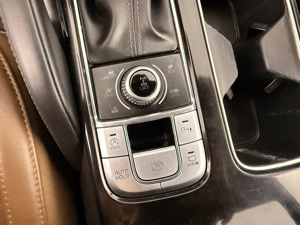Used 2020 Kia Telluride SX w/ SX Prestige Package AWD/4WD image 26