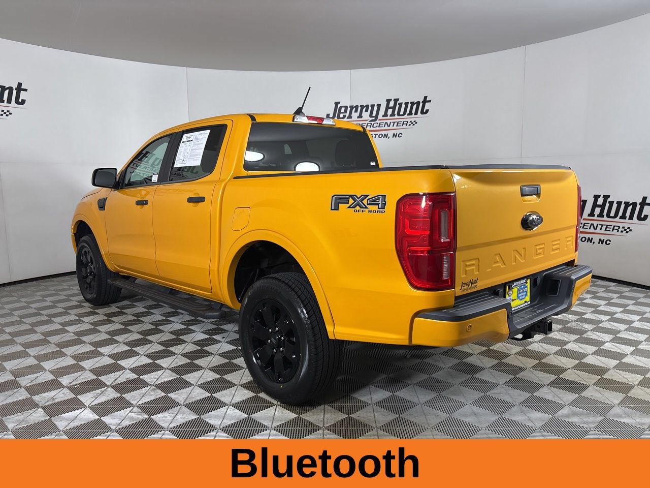 Used 2022 Ford Ranger XLT w/ Equipment Group 301A Mid AWD/4WD image 8