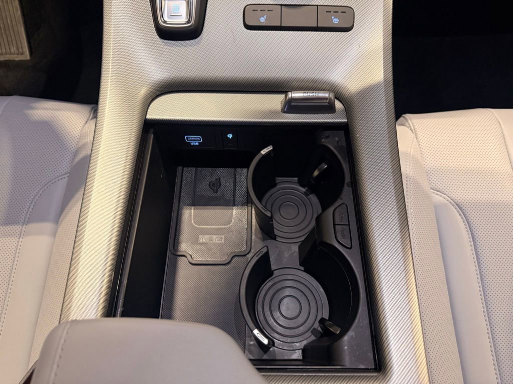 Used 2025 Hyundai Palisade SEL image 25