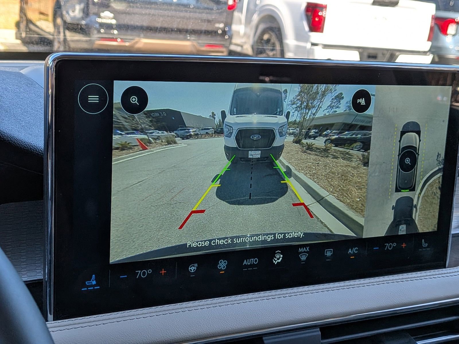 Certified 2025 Lincoln Corsair FWD w/ Equipment Group 101A image 24