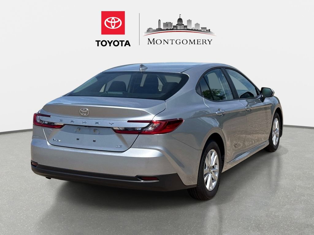 Used 2025 Toyota Camry LE w/ Convenience Package image 3