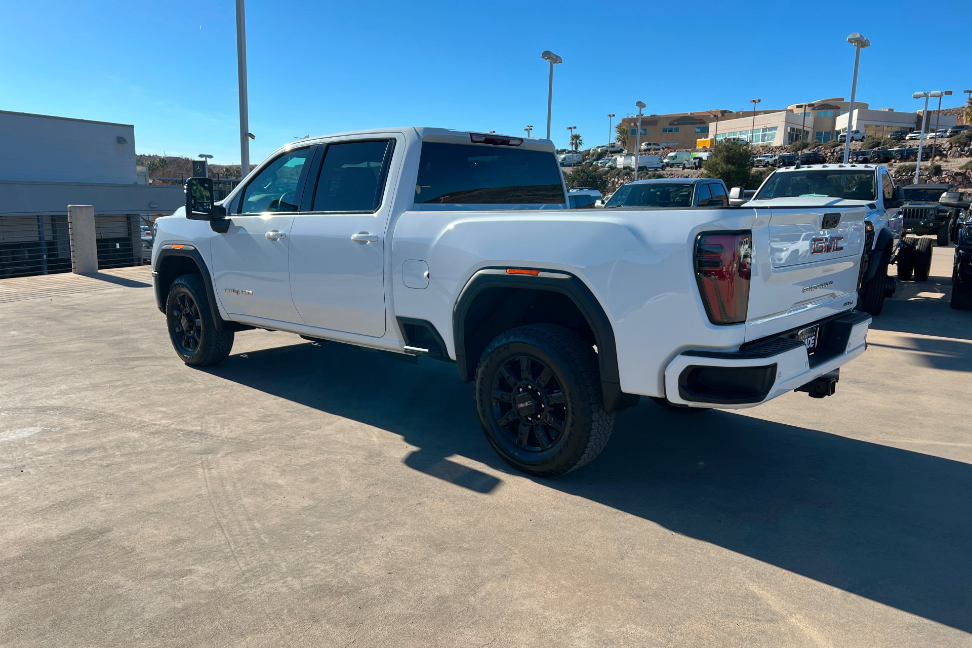 Certified 2025 GMC Sierra 2500 AT4 image 3