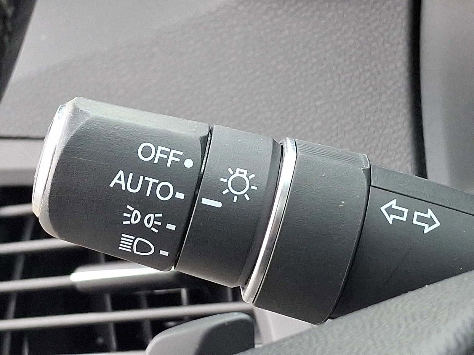 Used 2016 Acura MDX SH-AWD w/ Technology Package image 27