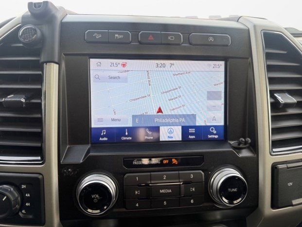 Used 2020 Ford F150 Lariat w/ Equipment Group 502A Luxury image 27