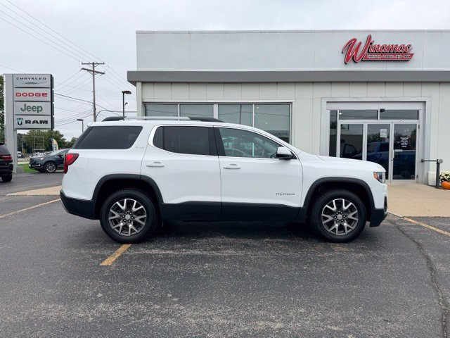 Used 2023 GMC Acadia SLE w/ LPO, Cargo Package AWD/4WD image 11
