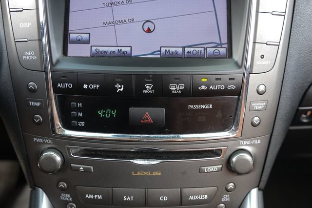 Used 2011 Lexus IS 350C w/ Luxury Pkg RWD image 33