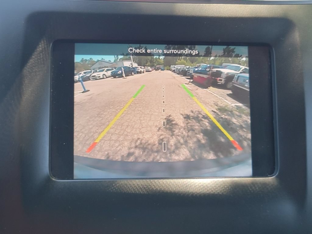 Used 2019 Jeep Cherokee Latitude w/ Popular Appearance Group FWD image 20