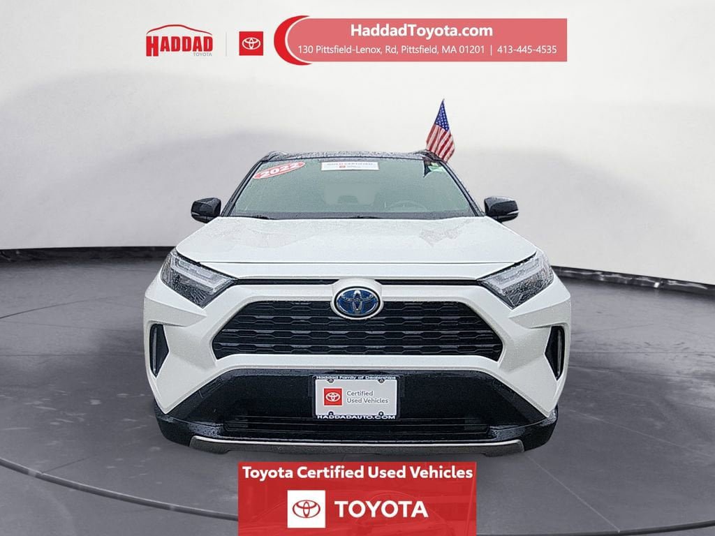Certified 2022 Toyota RAV4 XSE w/ XSE Grade Weather Package AWD/4WD image 9