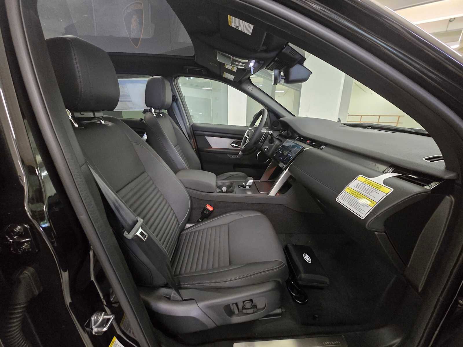 New 2026 Land Rover Discovery Sport Landmark AWD/4WD image 11