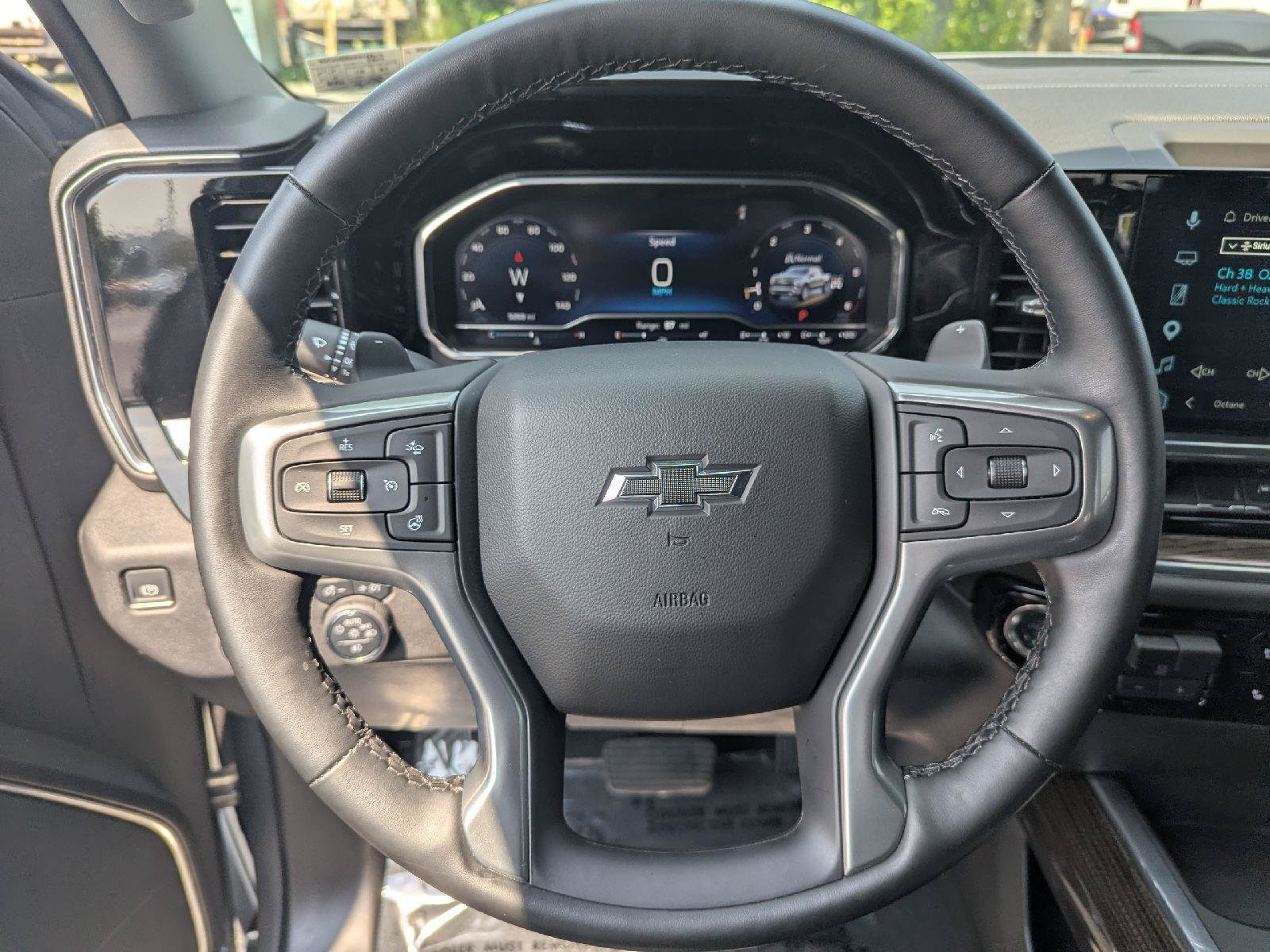Used 2025 Chevrolet Silverado 1500 RST AWD/4WD image 22