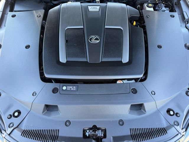 Used 2018 Lexus LS 500 w/ Accessory Package (Z2) RWD image 22