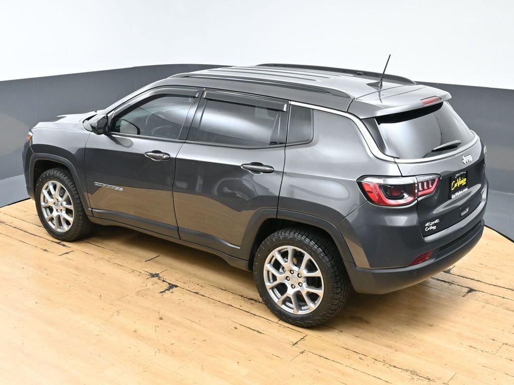 Used 2022 Jeep Compass Latitude AWD/4WD image 46