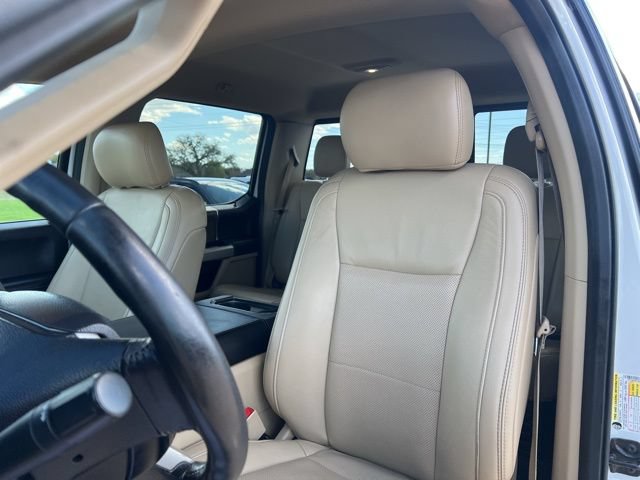Used 2019 Ford F250 Lariat w/ Lariat Value Package AWD/4WD image 12