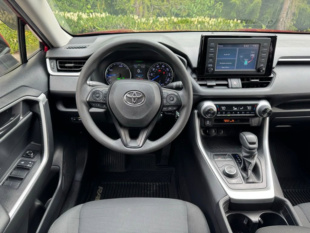 Used 2019 Toyota RAV4 LE AWD/4WD image 10