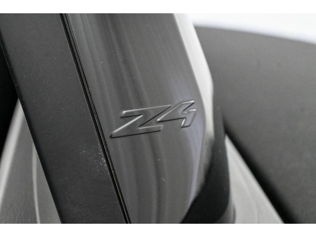 Used 2020 BMW Z4 sDrive30i w/ Premium Package image 29