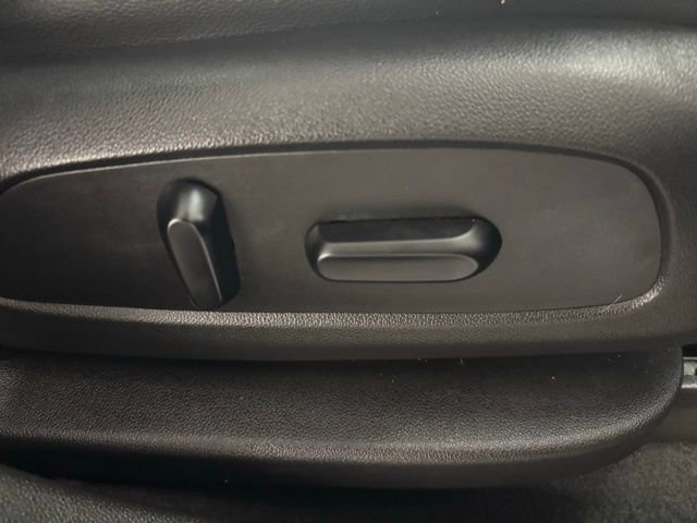 Used 2020 Chevrolet Blazer RS w/ LPO, Sport Package image 19