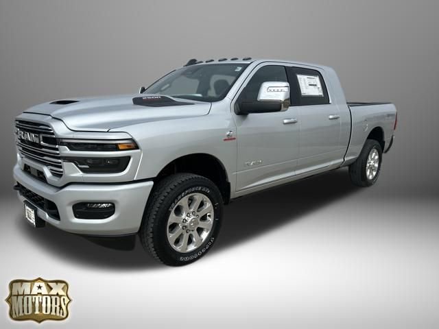 New 2026 RAM 2500 Laramie AWD/4WD image 3