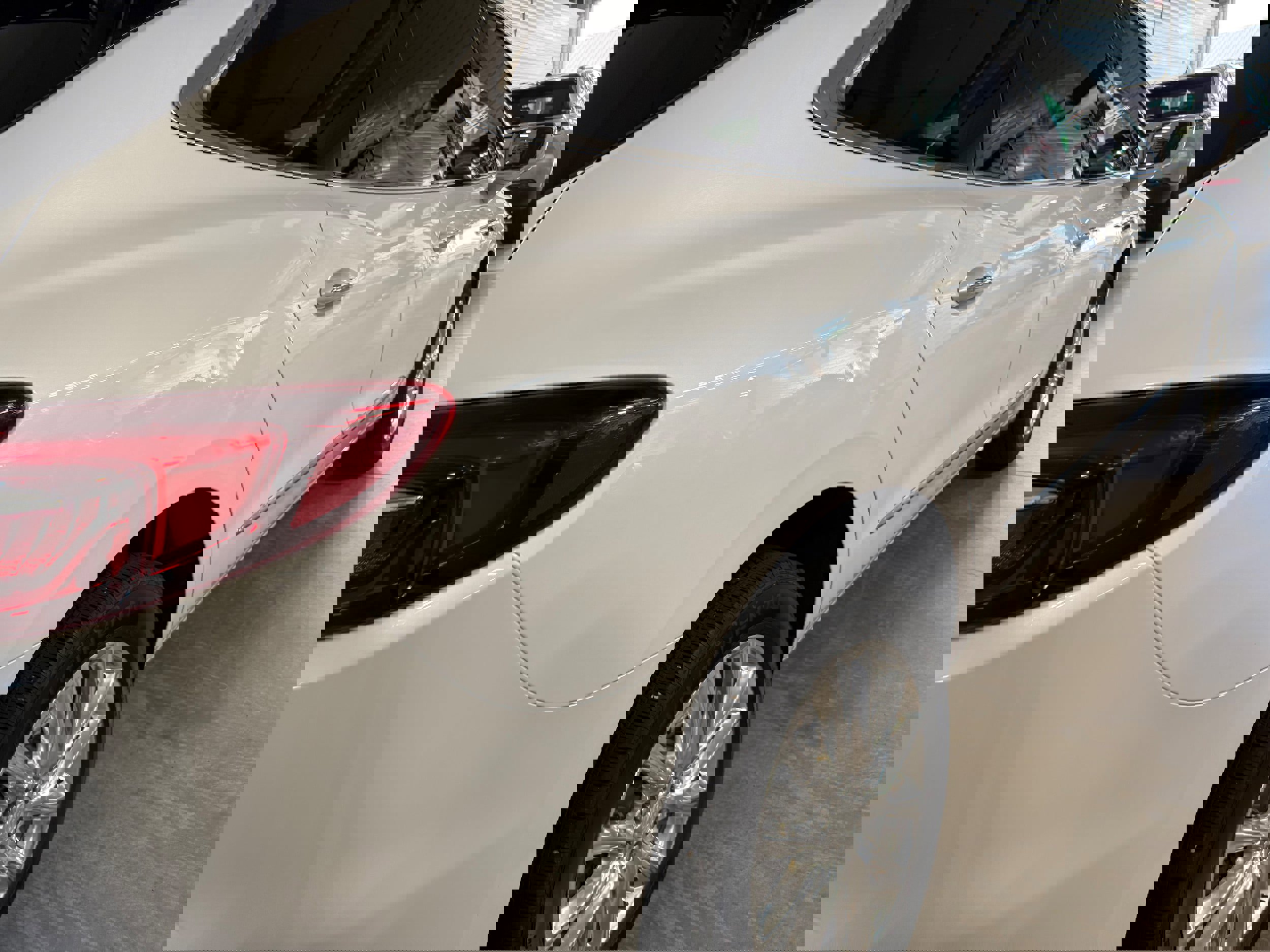 Used 2020 Buick Enclave Premium w/ Surround and Sites Package image 23